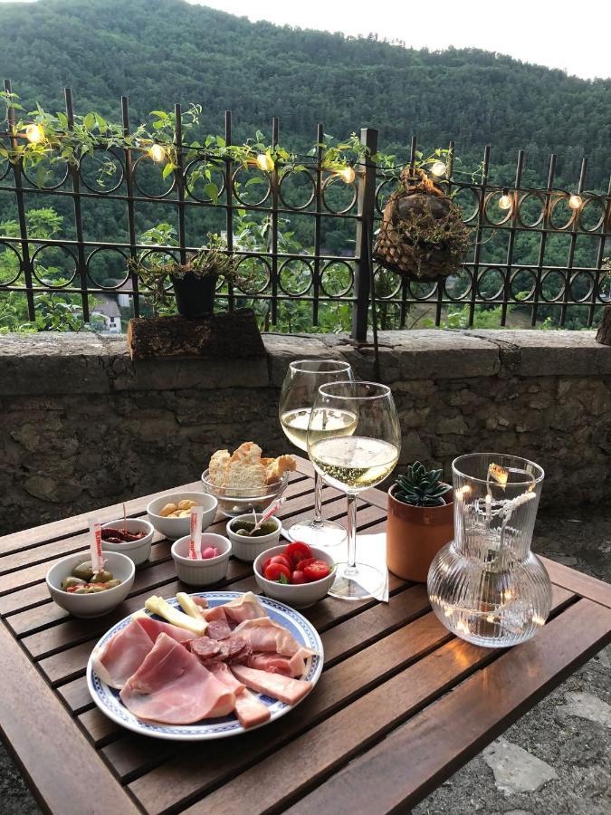 Qvintilianvs Bed & Breakfast Contigliano Екстериор снимка